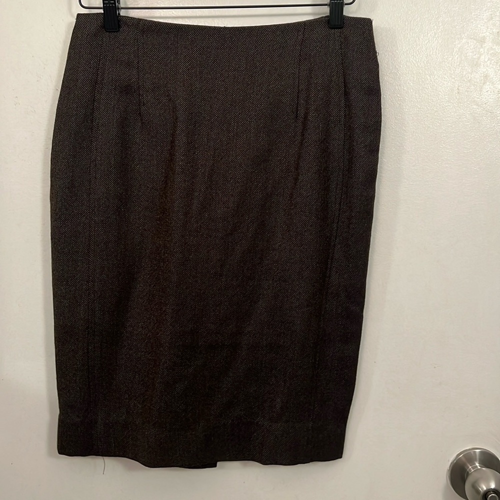 Tailored Pencil Skirt